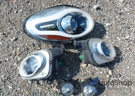 2015 Fiat 500L Lounge z USA, uszkodzony, nr VIN ZFBCFACH2FZ033706